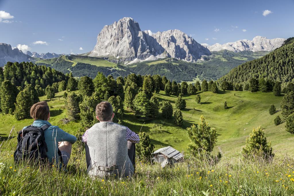 Dorfhotel Beludei Santa Cristina Val Gardena Kültér fotó