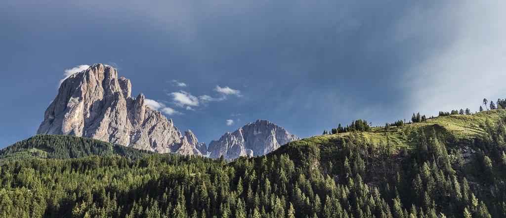 Dorfhotel Beludei Santa Cristina Val Gardena Kültér fotó