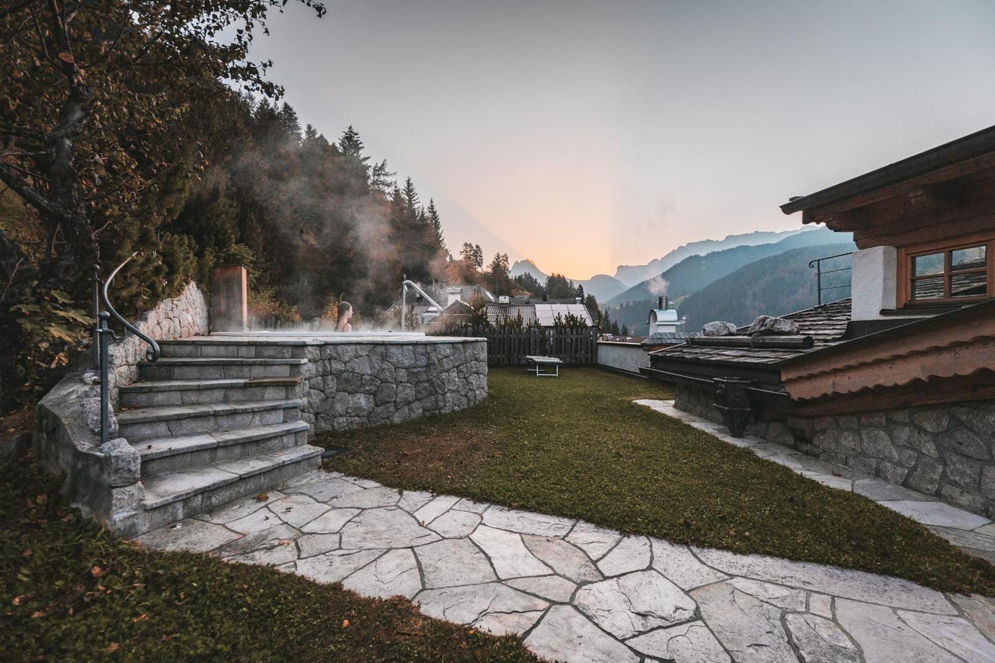 Dorfhotel Beludei Santa Cristina Val Gardena Kültér fotó