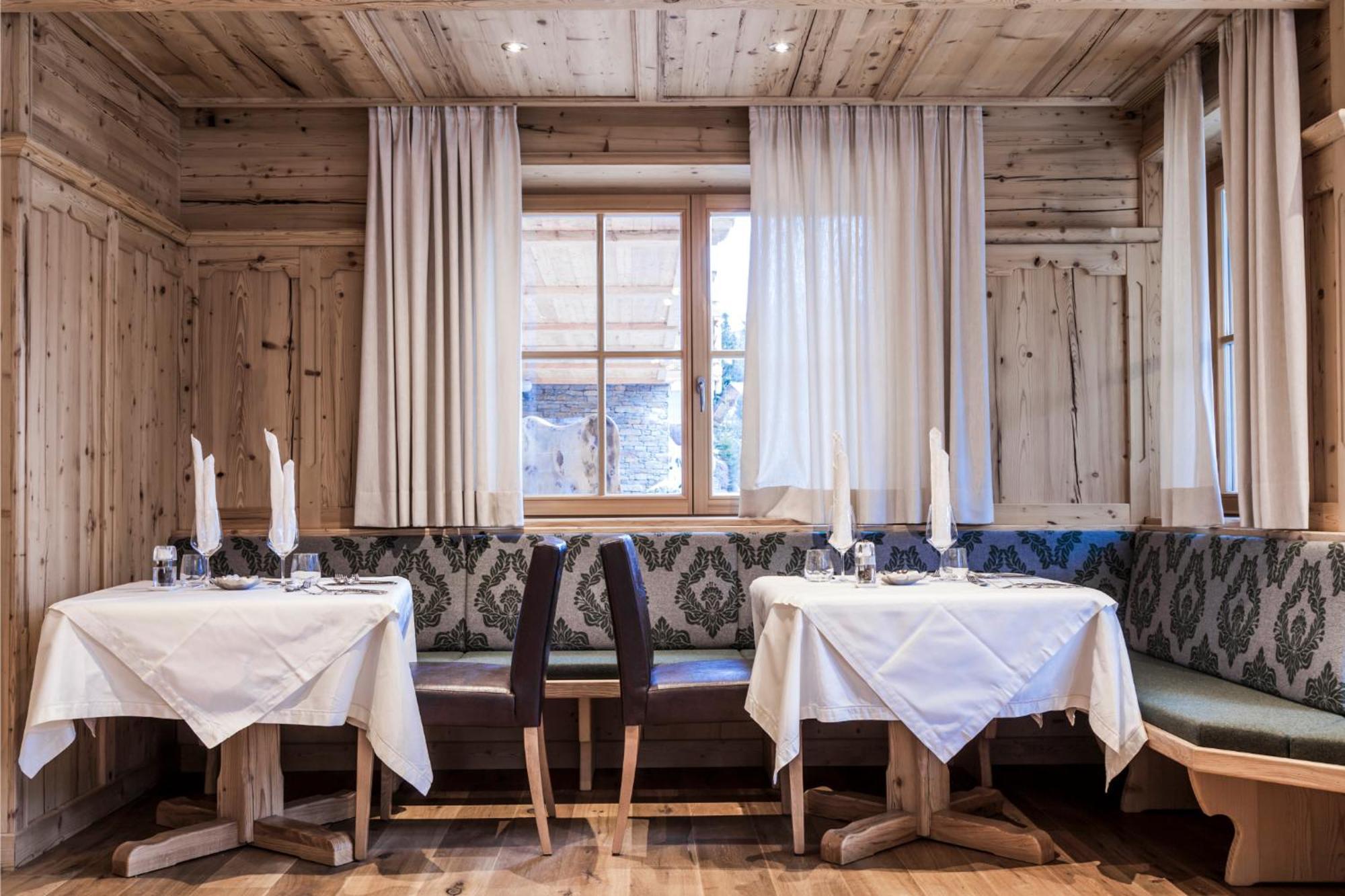 Dorfhotel Beludei Santa Cristina Val Gardena Kültér fotó