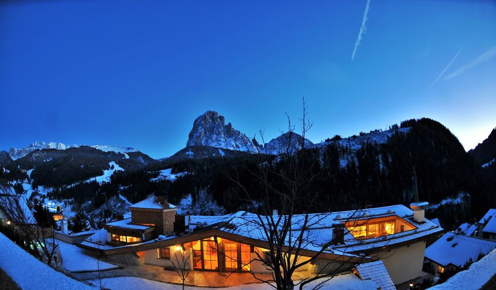 Dorfhotel Beludei Santa Cristina Val Gardena Kültér fotó